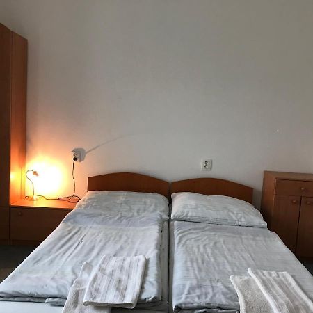 Penzion Aniko Diakovce-Sala Extérieur photo